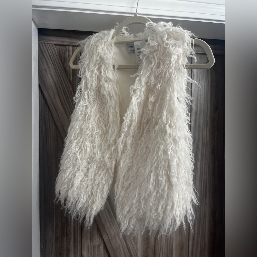 S White Vest